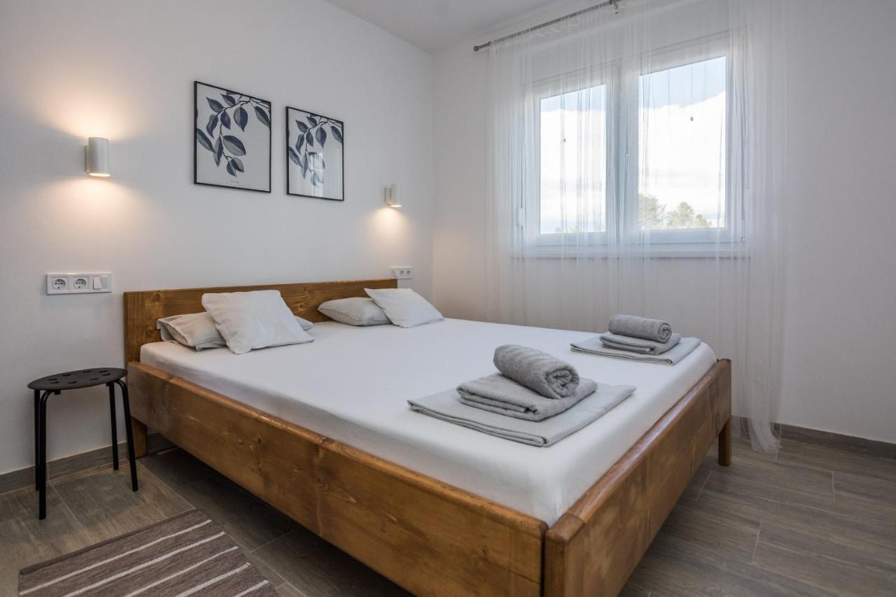 Apartments Pejakovic Vir Zewnętrze zdjęcie