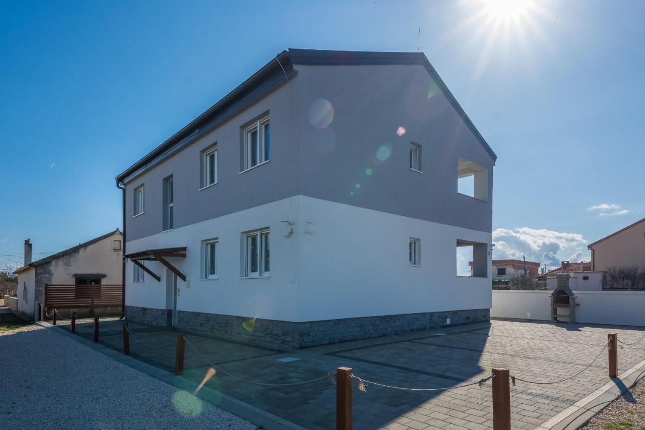 Apartments Pejakovic Vir Zewnętrze zdjęcie